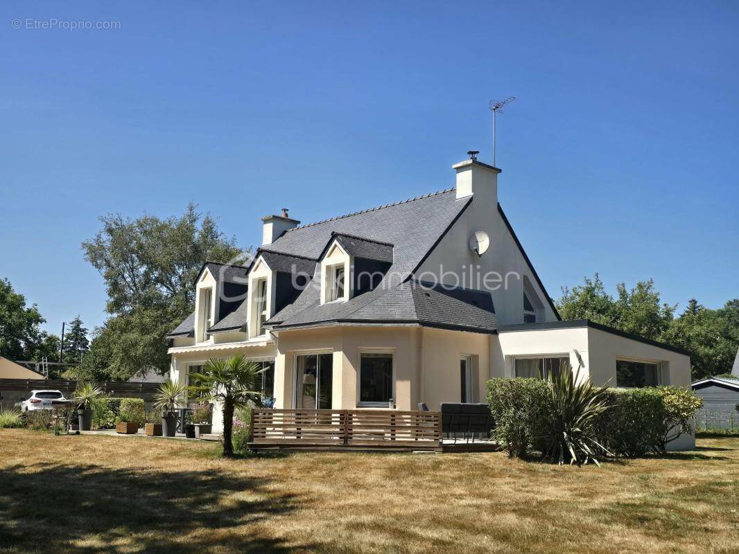 Maison à LANGUIDIC