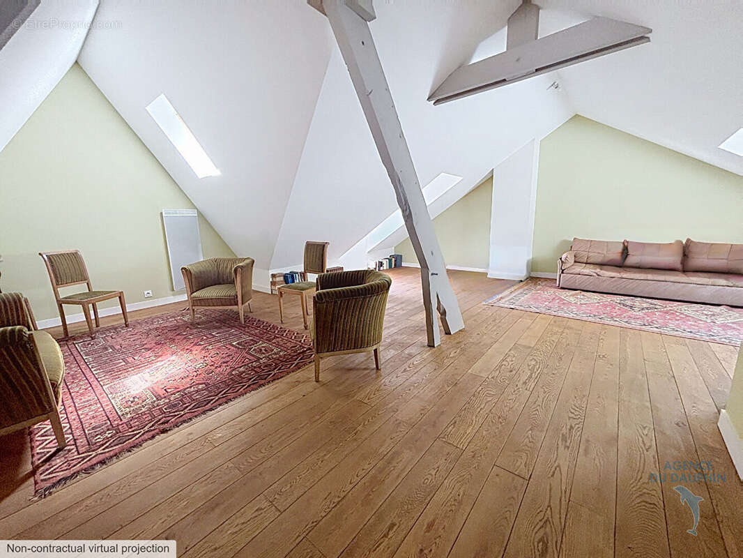Villa de caractere  - triangle d'or - photo 6