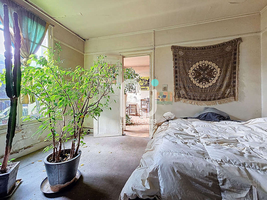 Maison à ASNIERES-SUR-SEINE