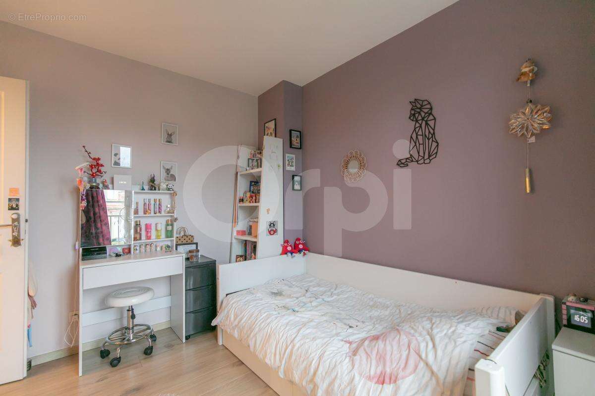 Maison à LIMEIL-BREVANNES