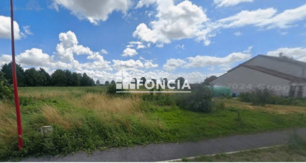 Terrain à SAINT-MASMES