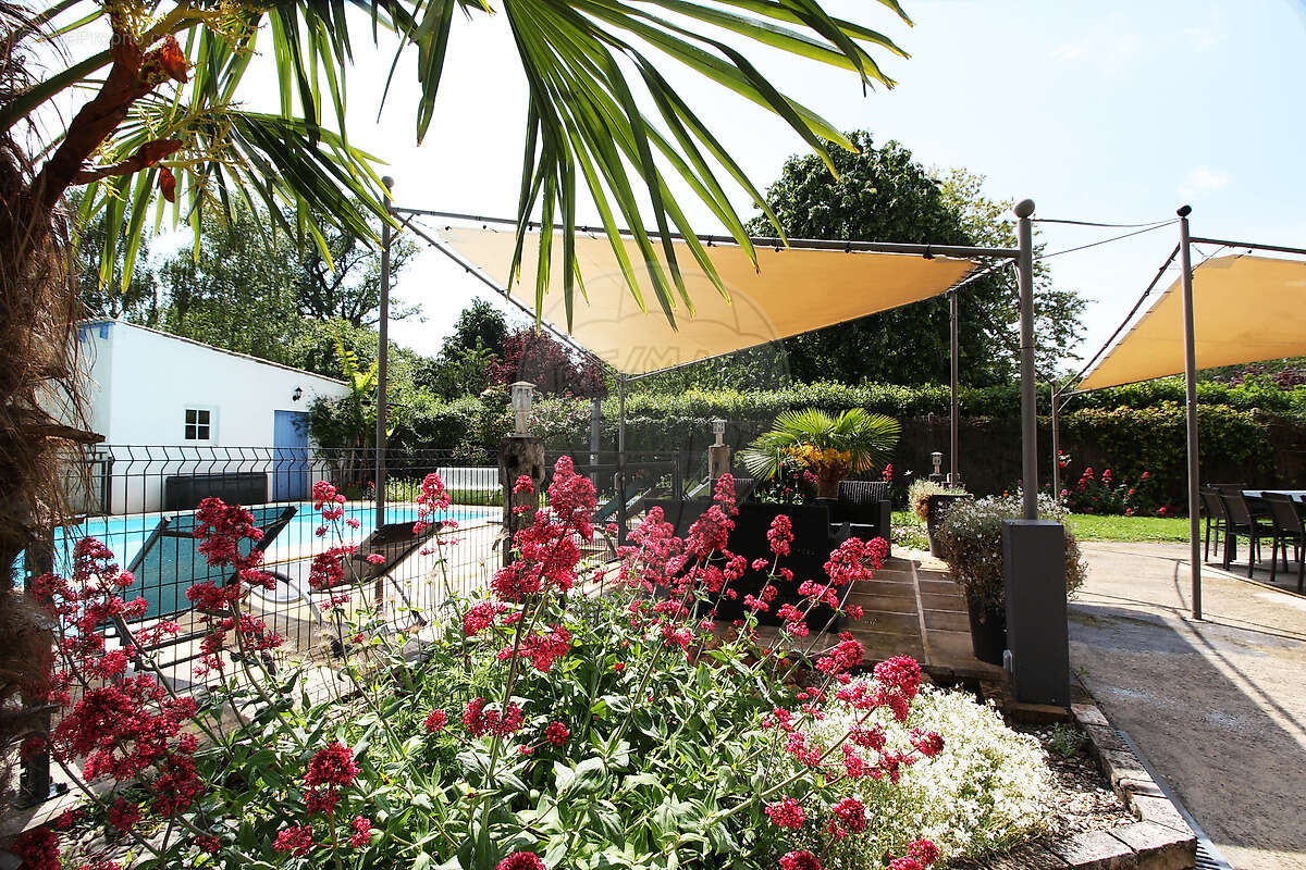 Maison à SAINT-GERMAIN-DU-SEUDRE