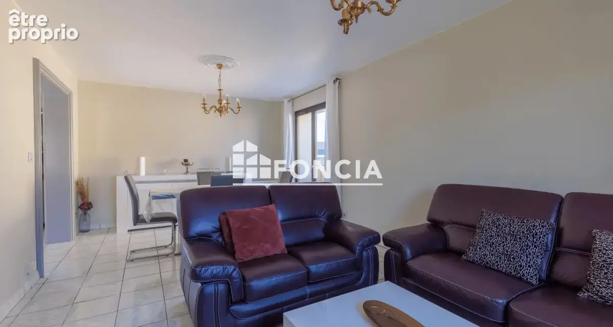 Maison -  115 m2 - 5 pieces -4  chambres - terrasse - sous-sol - terrain 400m2 - photo 10