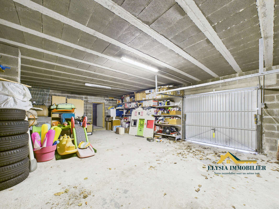 Maison à CHAUDENEY-SUR-MOSELLE