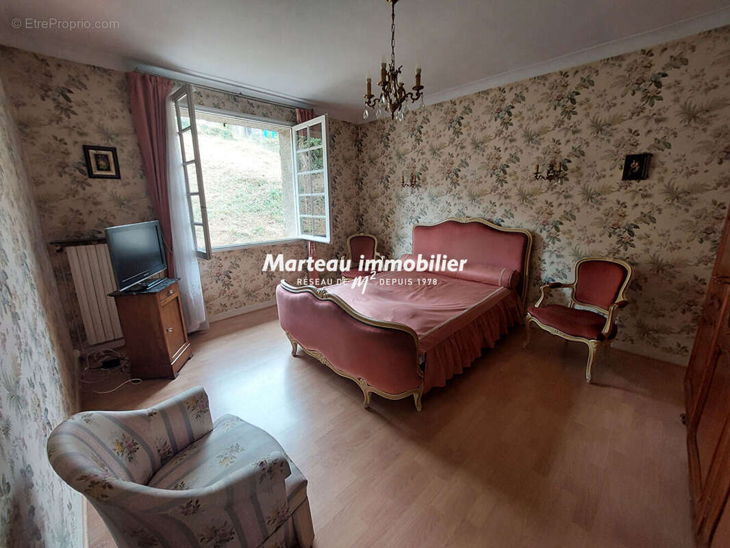 Maison à SAINT-CALAIS