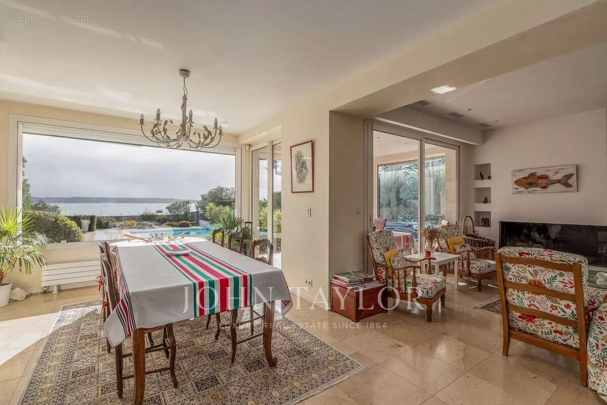 Maison à LEGE-CAP-FERRET