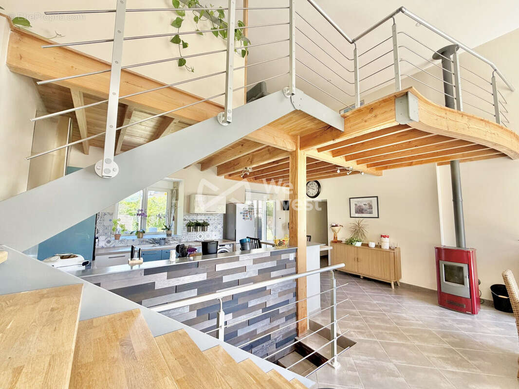 Maison 152 m² à Artonne  - photo 2