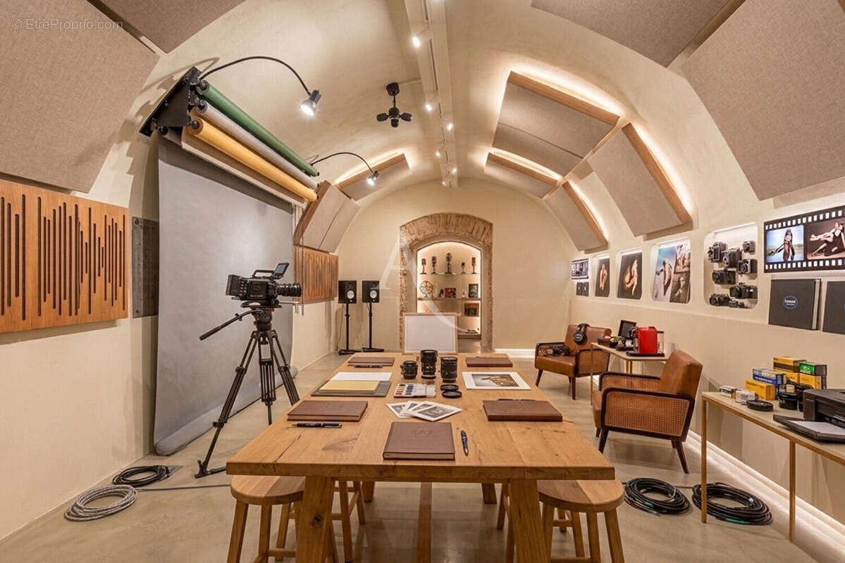 Appartement à PARIS-7E