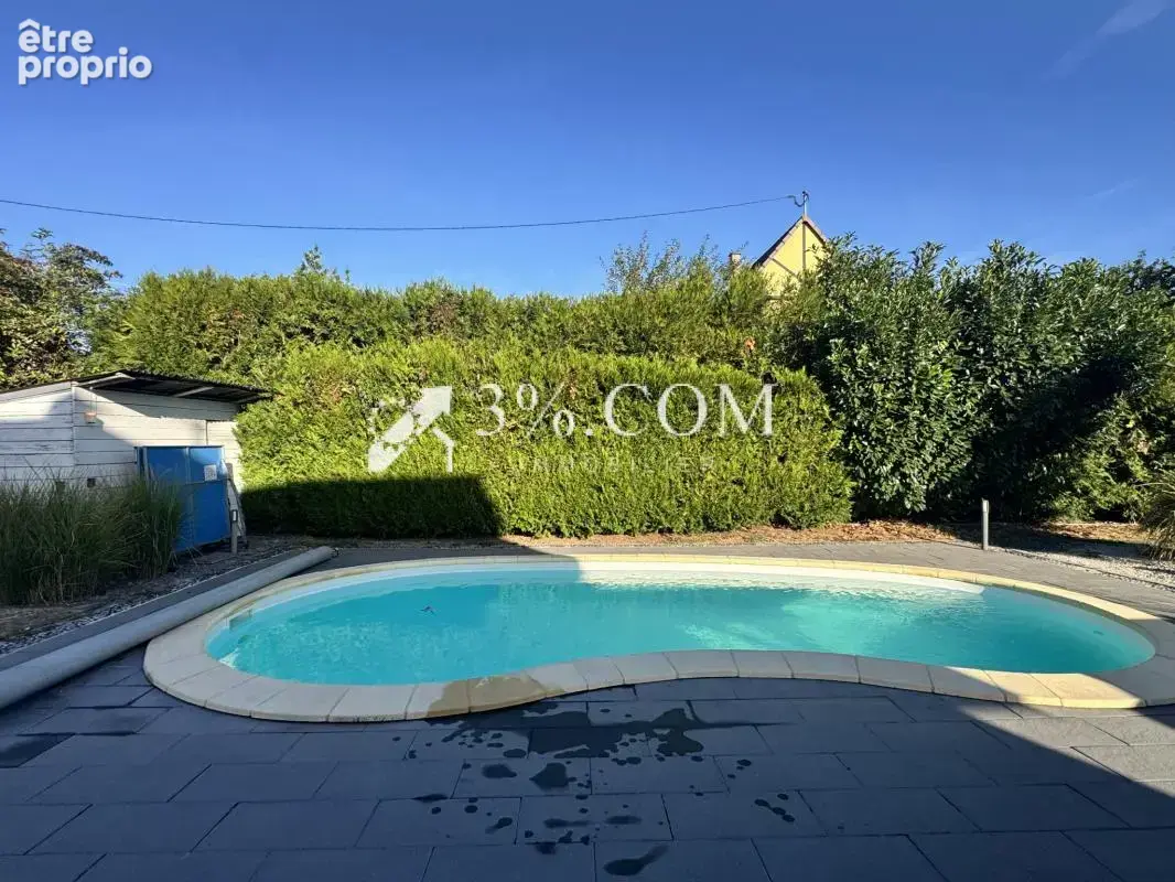 3%COM Maison avec piscine et spa sur 8 ares - photo 17