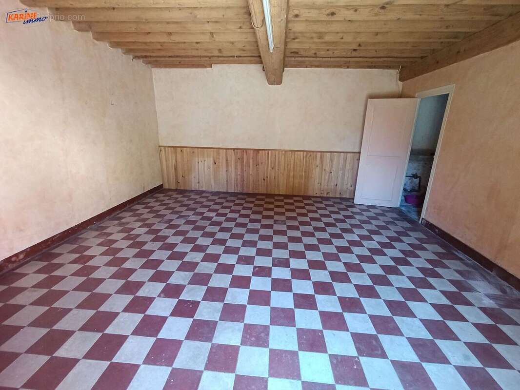 Maison 90 m² à Genay  - photo 7