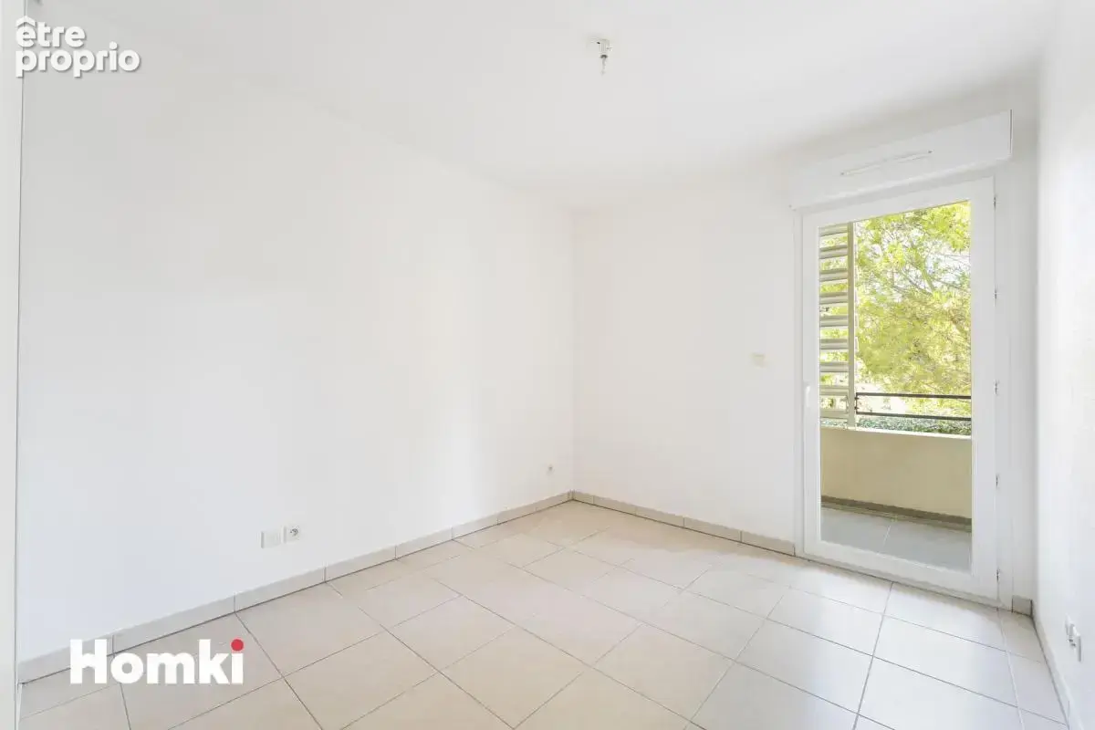 Appartement T2 de 46 m2 avec box - photo 7