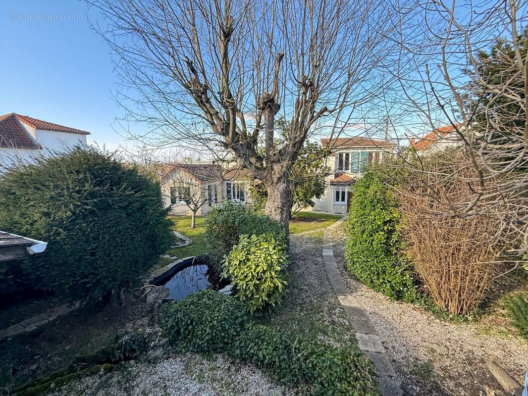 Maison à NOISY-LE-GRAND