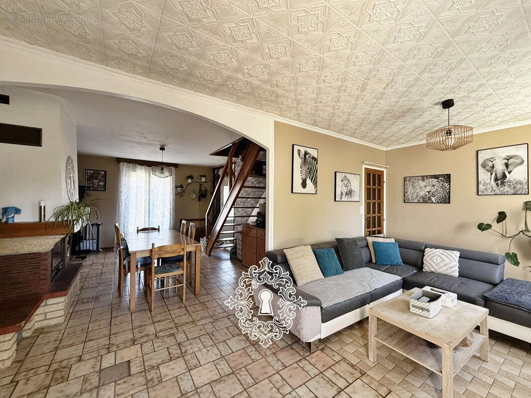 Maison à BRAY-SUR-SEINE