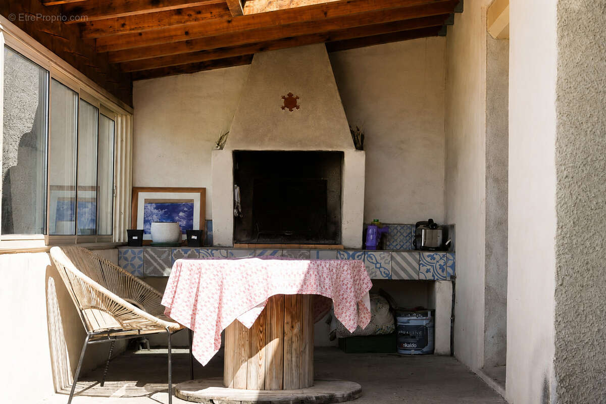 Maison familiale rénovée avec vue panoramique, terrasse et double garage   Serviès-en-Val - photo 13