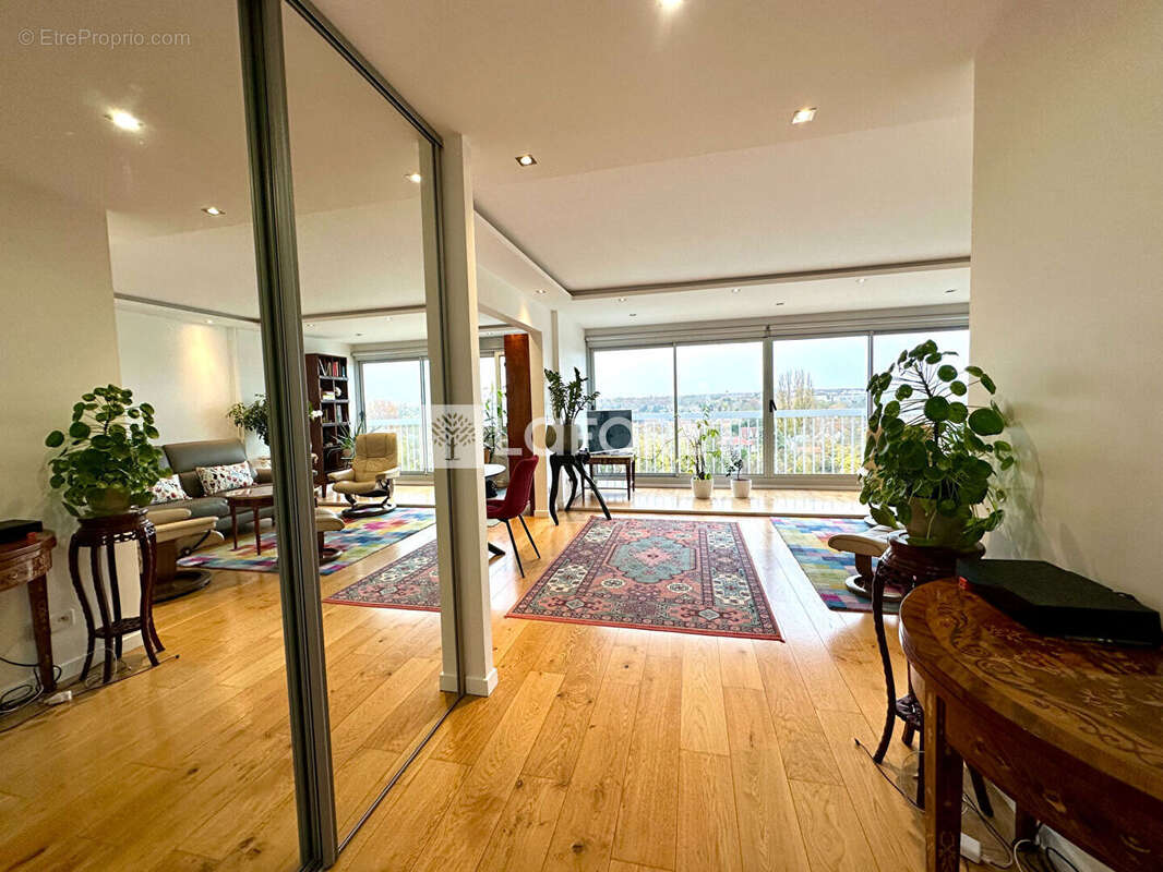 Appartement à JUVISY-SUR-ORGE