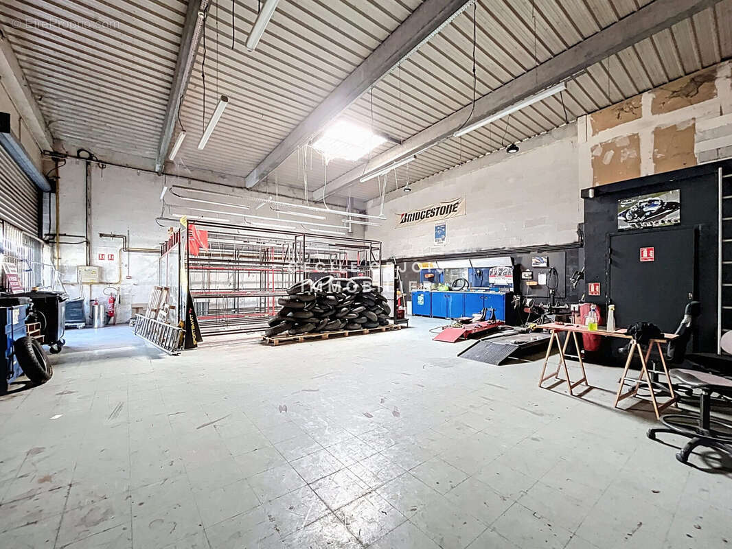 Commerce à VALENTON