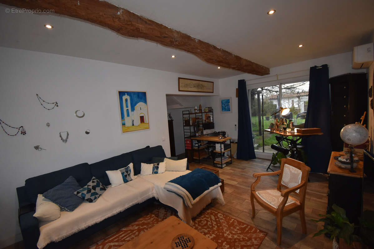 Maison à CINTEGABELLE