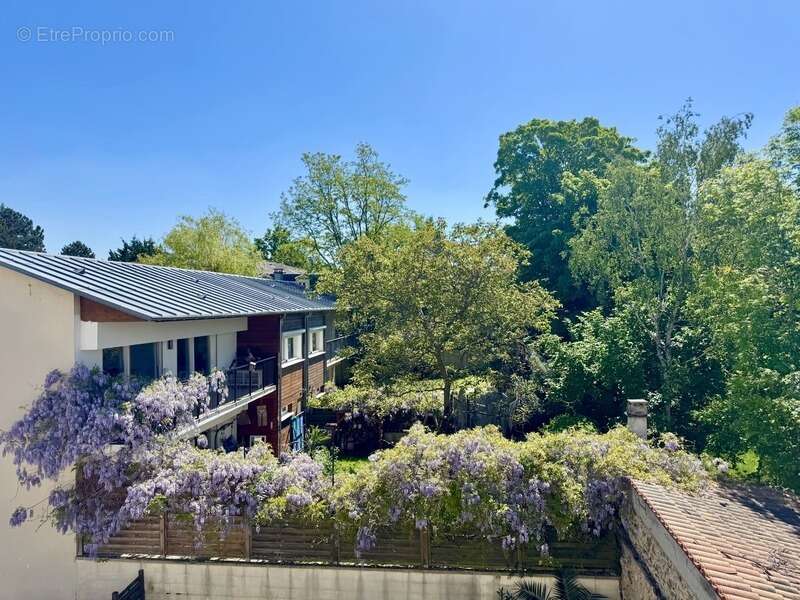 Appartement à LE RAINCY