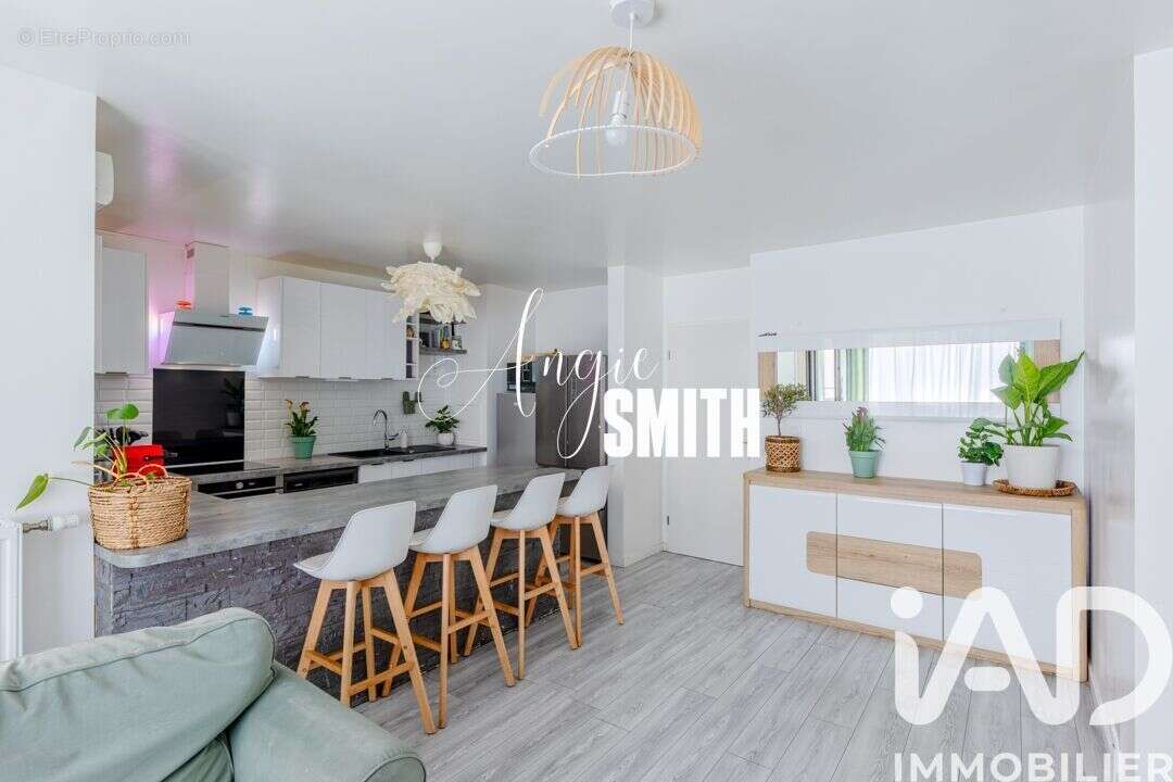 Photo 4 - Appartement à CERGY