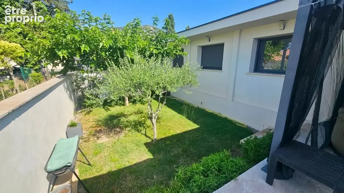 Maison 4 pièces 104 m² à vendre à Volx (04130) - photo 3