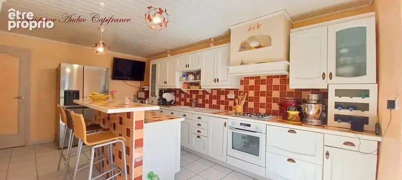 Charolles à 5 minutes, Maison en pierres, rénovée, de 128 m² avec grange attenante aménageable, sur terrain de 2 357 m² - photo 16