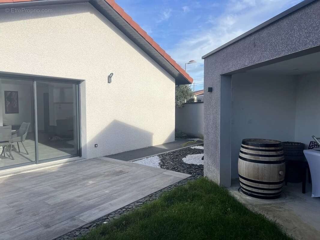 Maison à SAINT-ROMANS