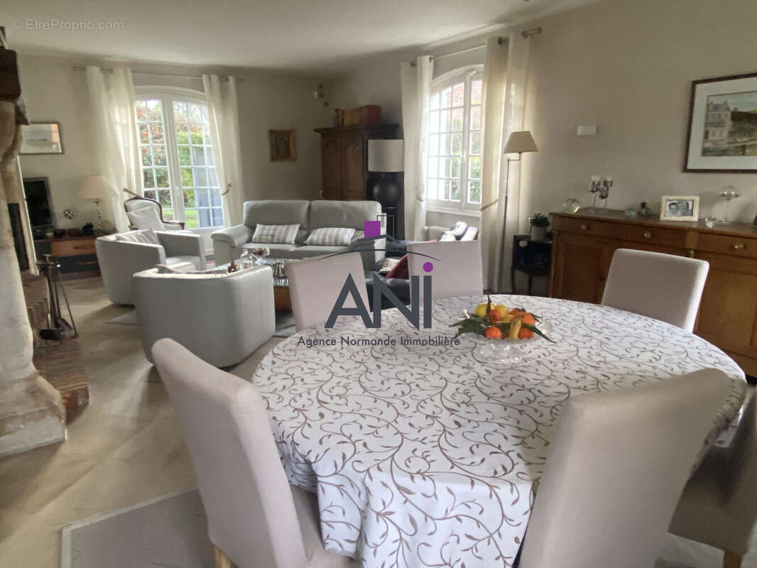 Maison à SAINT-VALERY-EN-CAUX