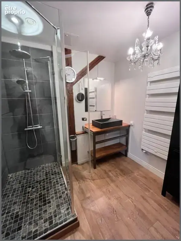 Appartement Loft lumineux et deux parking privés - photo 6