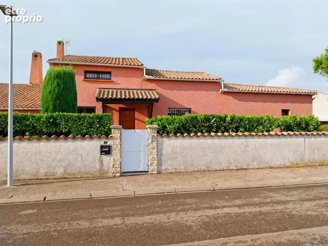 Vente charmante maison à Marseillan avec garage et carport, proche centre-ville - photo 28