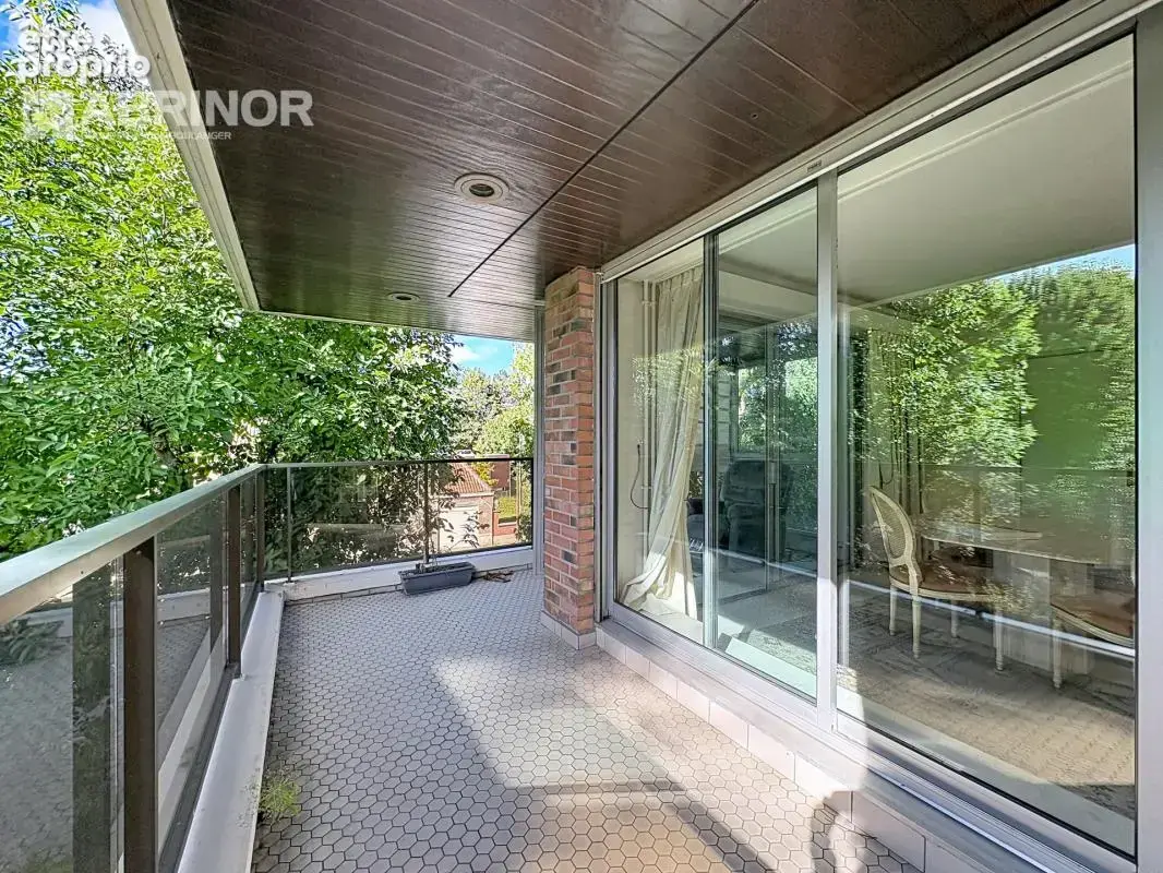 Appartement de standing de Type 4 -Balcon-Loggia- garage 2 voitures- place de parking - photo 11