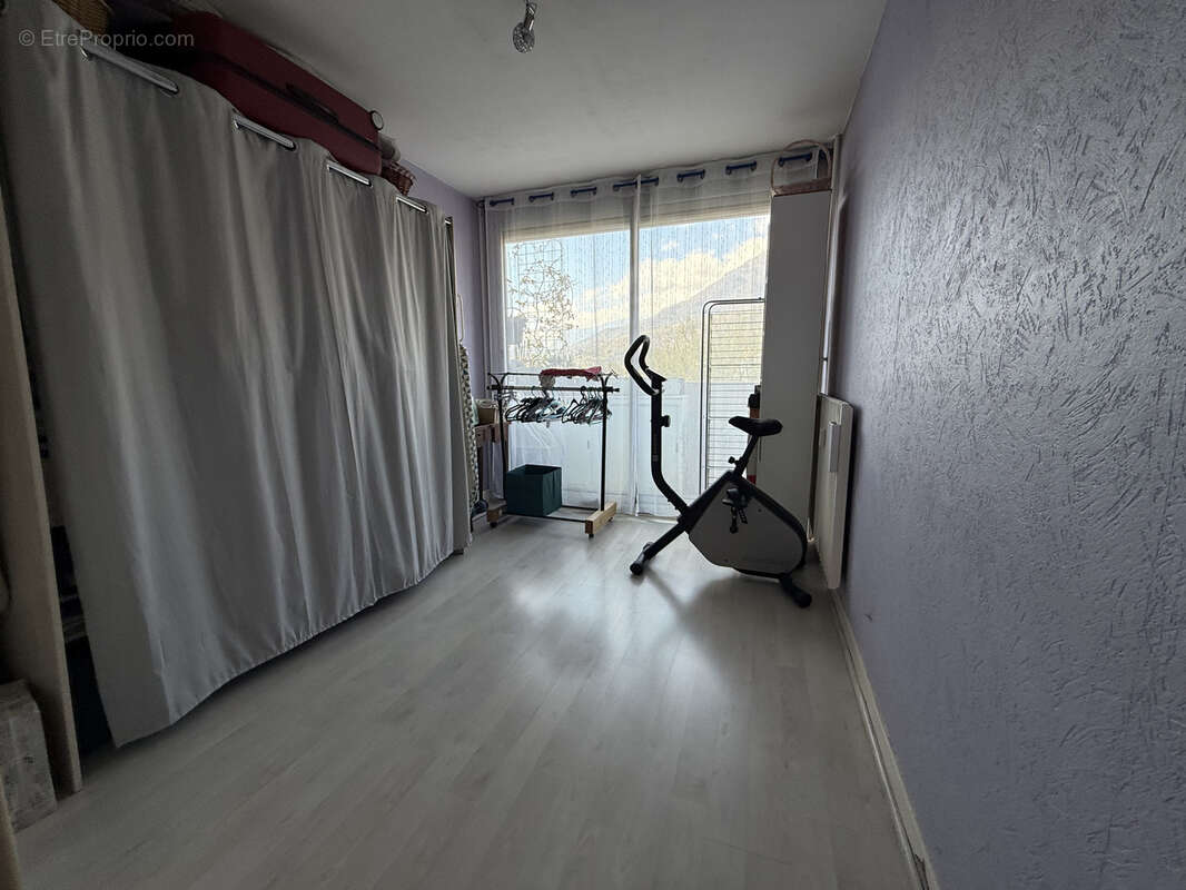 Appartement à SEYSSINET-PARISET