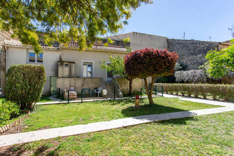 Immeuble à vendre NIMES (30) - photo 3