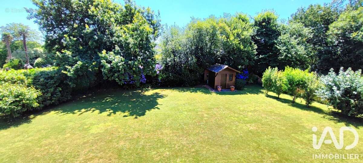 Maison 220 m² à Plougastel-Daoulas  - photo 3