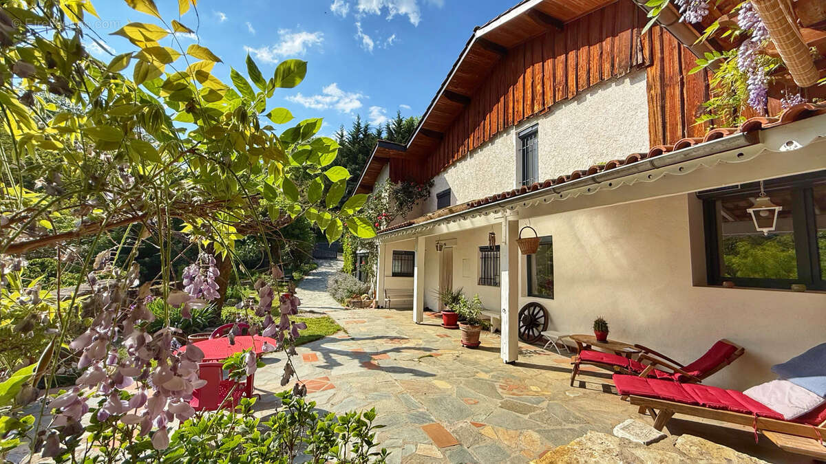 Maison à TULLINS