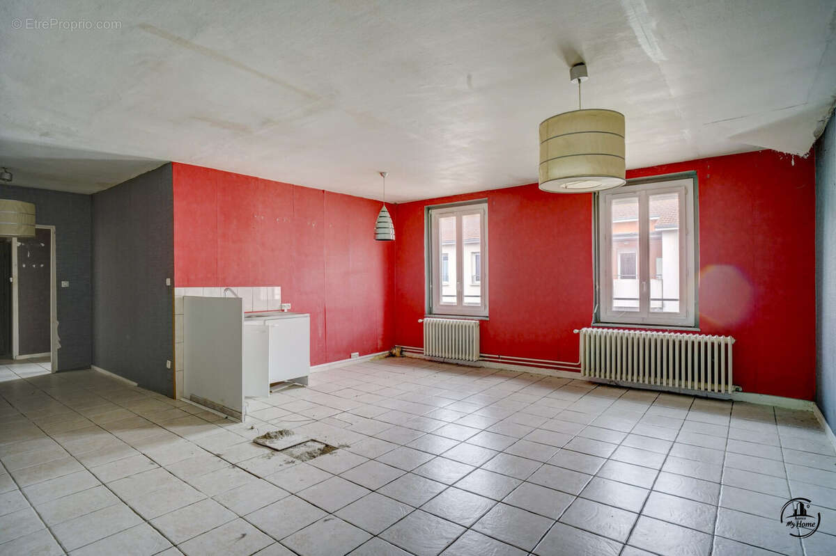 Appartement à SAINT-HEAND