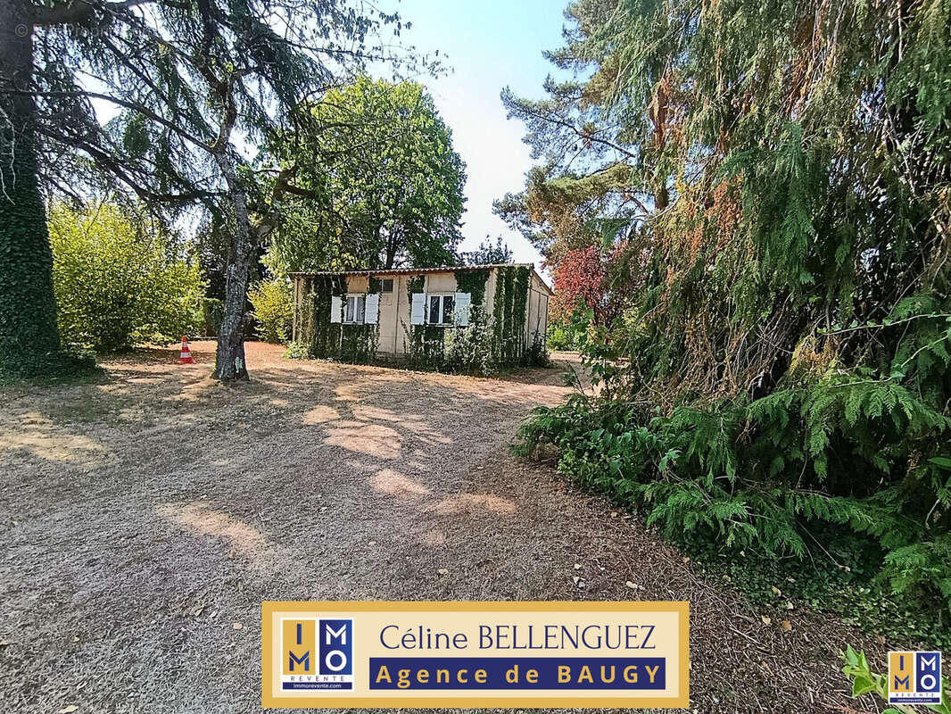 Maison à BAUGY