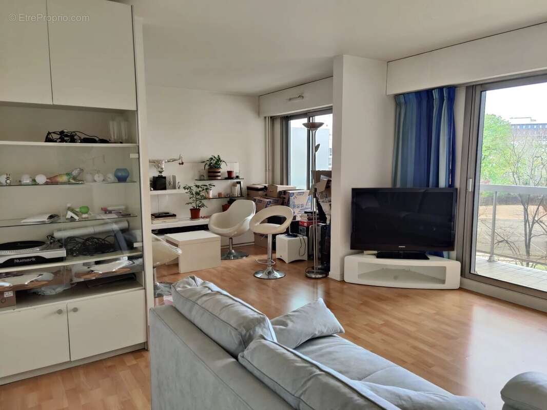 Appartement à PARIS-12E