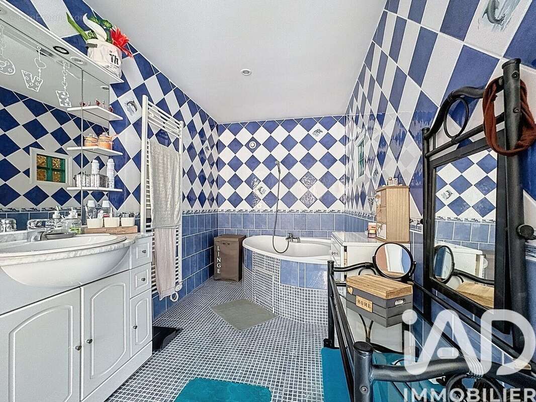 Photo 7 - Maison à CORNEILHAN