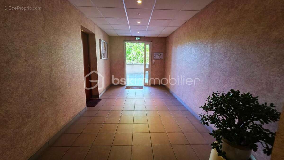 Appartement à CORBEIL-ESSONNES