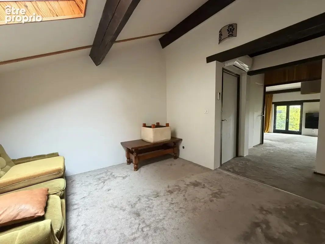 Très bel ensemble immobilier avec potentiel locatif, sur 12 ha - photo 15