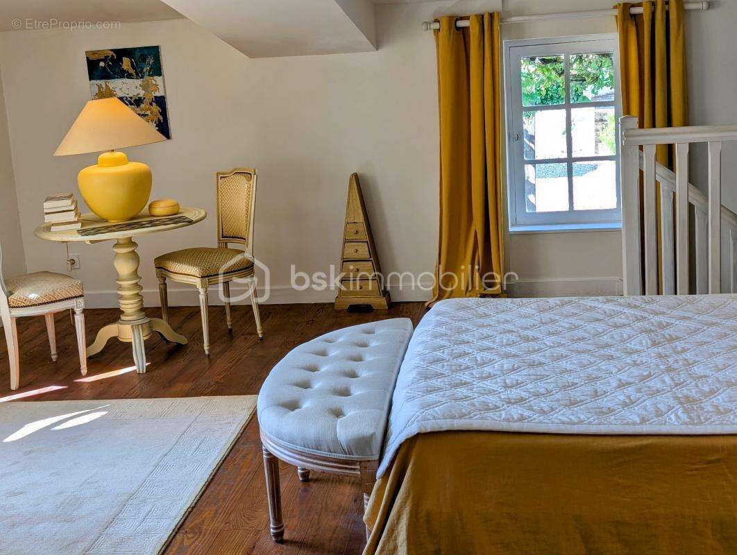 Maison à LE MAS-D'AGENAIS