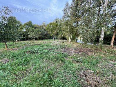 Terrain à GOURNAY-EN-BRAY