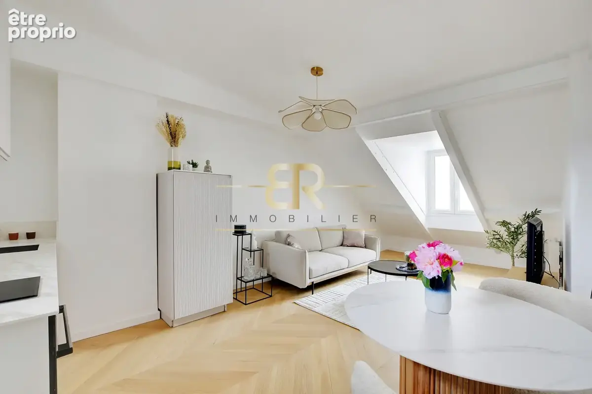 Appartement à PARIS-11E