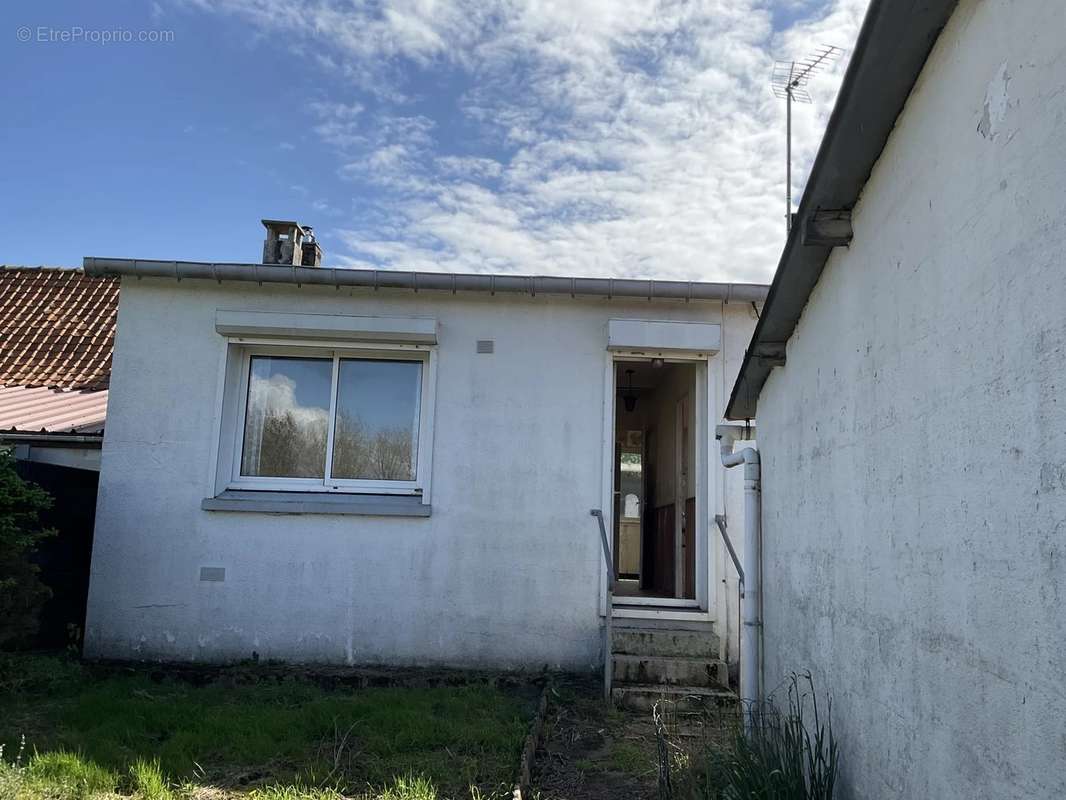 Maison à AIRON-SAINT-VAAST