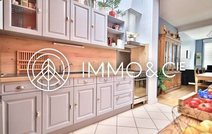 Maison à QUESNOY-SUR-DEULE