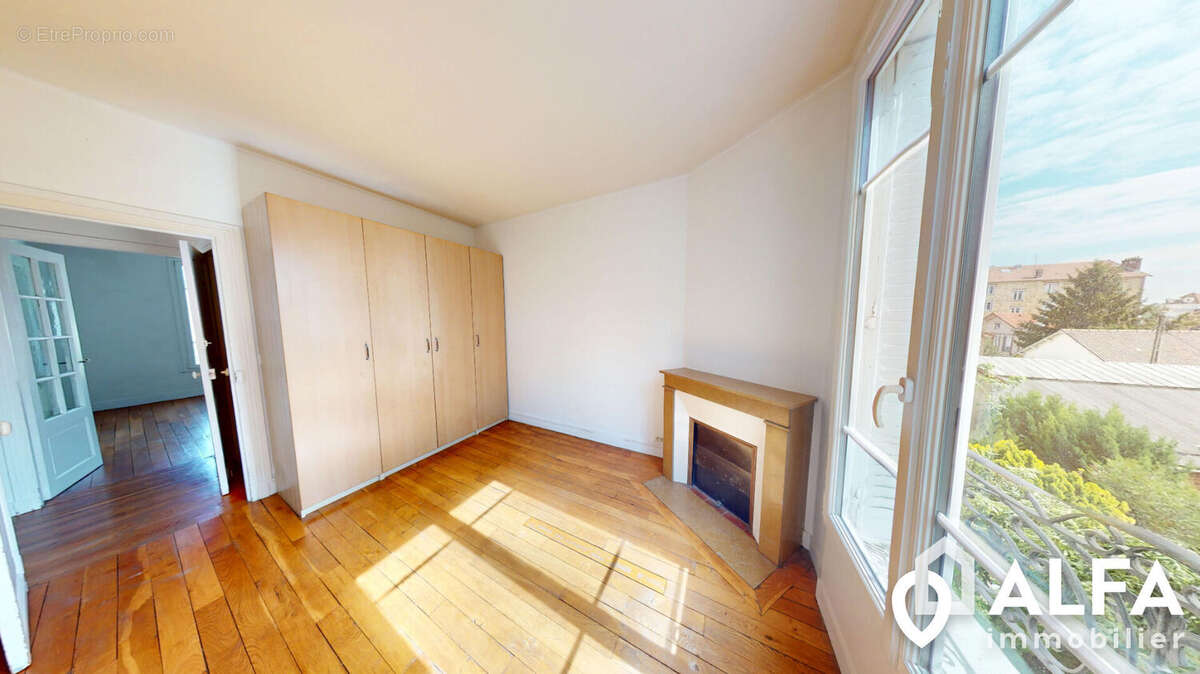 Appartement à ENGHIEN-LES-BAINS