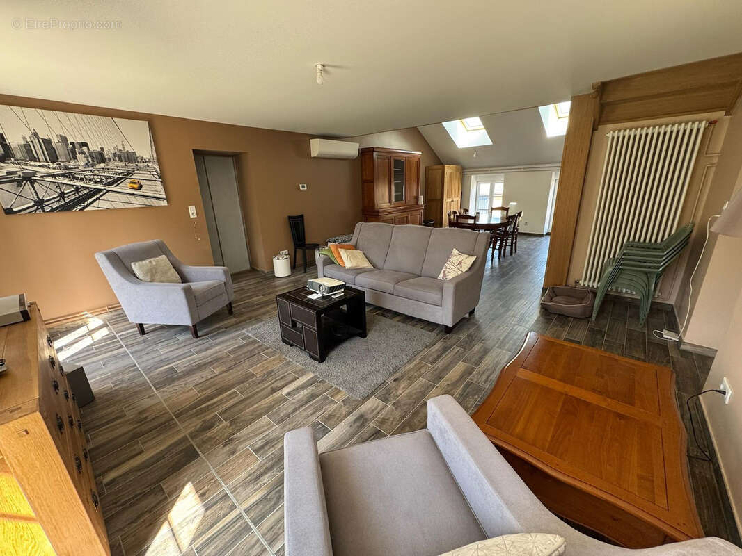 Maison à CHARLEVILLE-MEZIERES