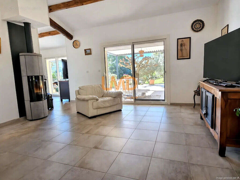 Maison à SARRIANS