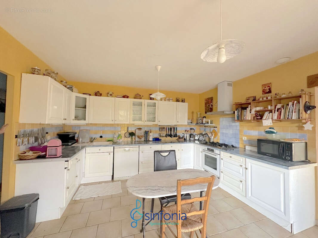 Maison à SERVIERS-ET-LABAUME