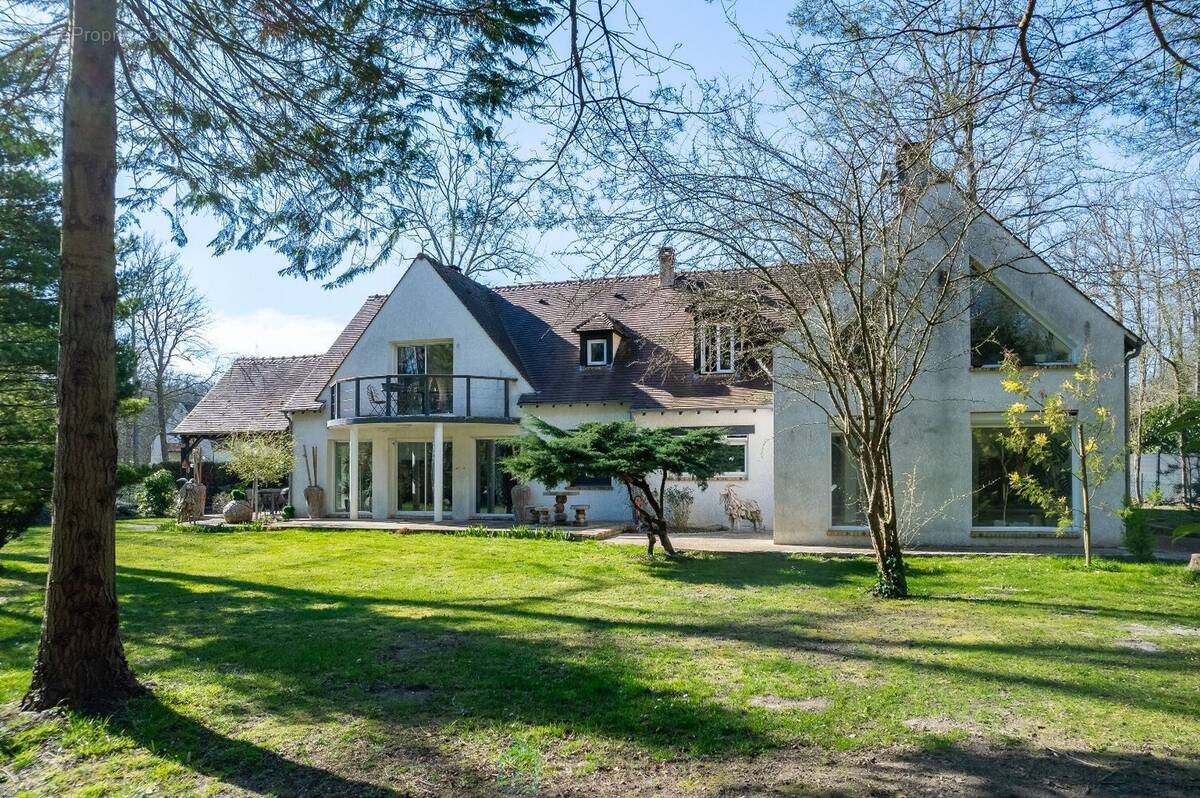 Maison à NOISY-SUR-ECOLE